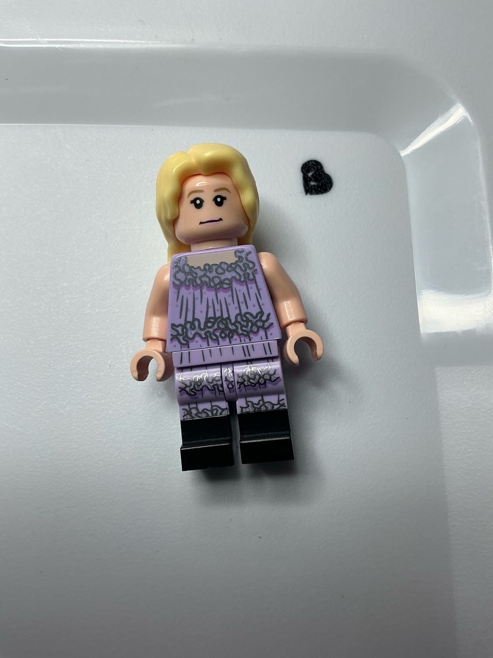 LEGO Harry Potter Luna Lovegood minifigure